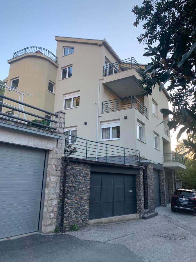 Villa Aya - With Sauna And Outdoor Swimming Pool Mostar Exteriér fotografie